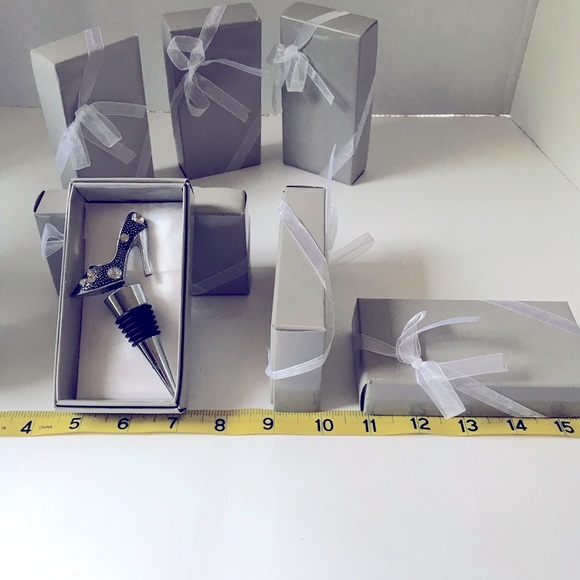 🩸Boxed Wine Bottle Stopper | Black Gray Silver Faux Diamond Diva Shoe - Picture 6 of 9